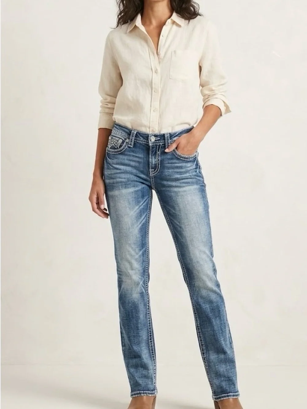 Miss Me Women’s Light Blue Mid-Rise Tailored Boot Jeans Size 30 - Picture 1 of 16